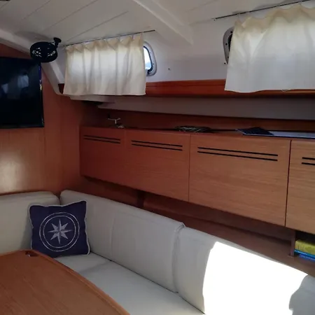 Bed&boat Experience Botel *